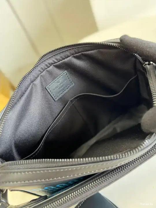 TRIO LOUIS MESSENGER VUITTON 0615